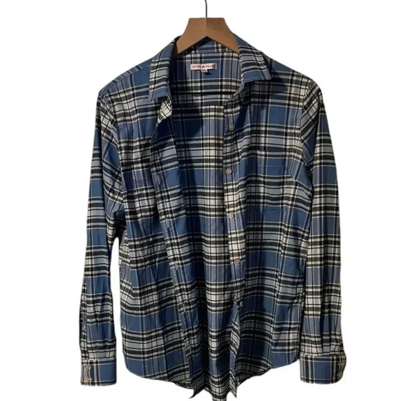 Peter Millar Women's Button Up Plaid Lightweight Blue Shirt Size Medium‎ - Picture 2 of 5